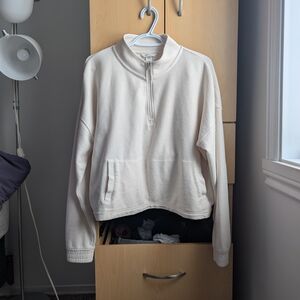 Elegant Cream Quarter-Zip Sweatshirt